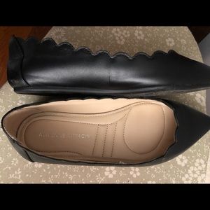 Flats black 6.5 Adrienne Vitadini